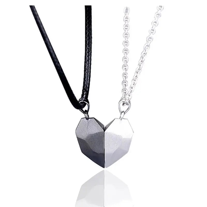 Two Souls One Heart Pendant Necklaces for Couple Wishing Stone Creative Magnet Couples Necklace Gifts